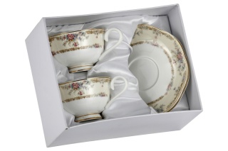 Filiżanki ze spodkiem 2 szt w pudełku kwiaty porcelana