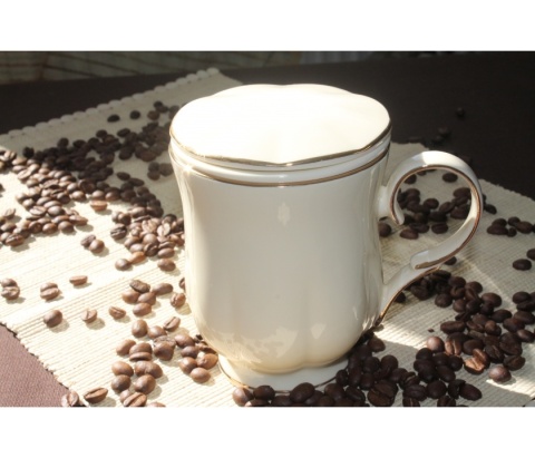 Kubek zaparzacz sitko pokrywka Clark ecru porcelana złoty