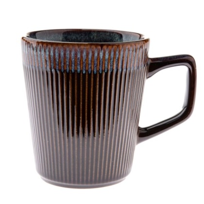 Kubek do herbaty kawy ceramiczny tłoczony wzór brązowy
