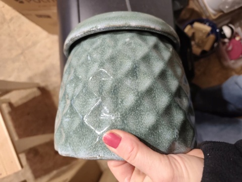 Donica z podstawką doniczka ceramiczna na balkon miętowa