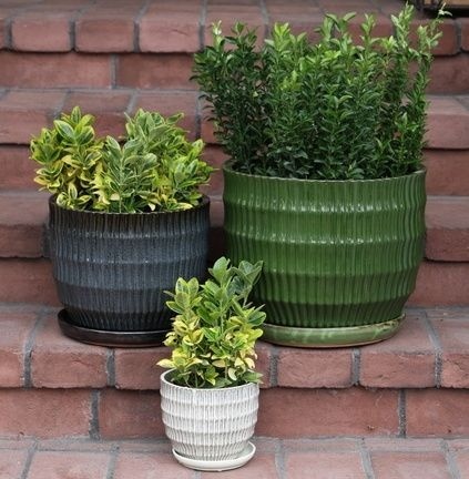 Donica z podstawką doniczka ogrodowa ceramiczna beżowa