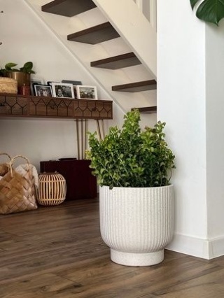 Osłonka duża donica ceramika biała nakrapiana na kwiaty