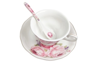Komplet 6 filiżanek z porcelany z różą francuską