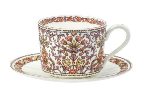 Filiżanka do kawy porcelana kostna ze spodkiem w pudełku biała orient kwiaty