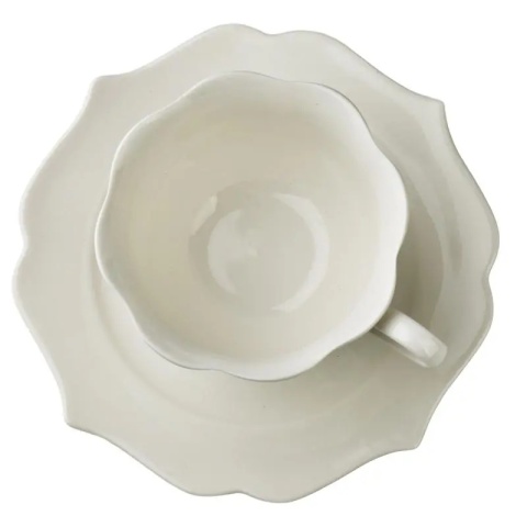 6 filiżanek komplet do herbaty białe tłoczone Isabelle na urodziny porcelana