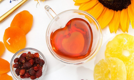 Jaka herbata na prezent? Ten wybór mówi więcej niż tysiąc słów